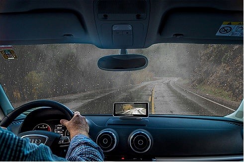 ナイトビジョンシステム すごいデス Av カーナビ ドライブレコーダー Etc Staff日記 コクピット さつま貝塚 車 のカスタマイズにかかわるスタッフより