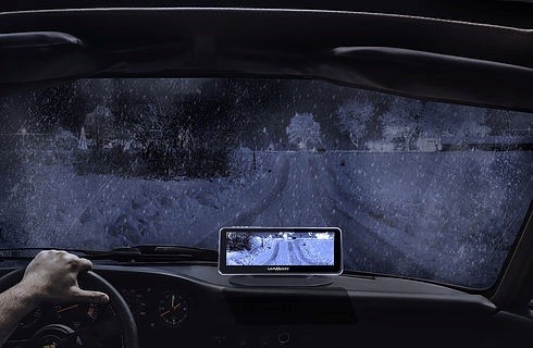 ナイトビジョンシステム すごいデス Av カーナビ ドライブレコーダー Etc Staff日記 コクピット さつま貝塚 車 のカスタマイズにかかわるスタッフより