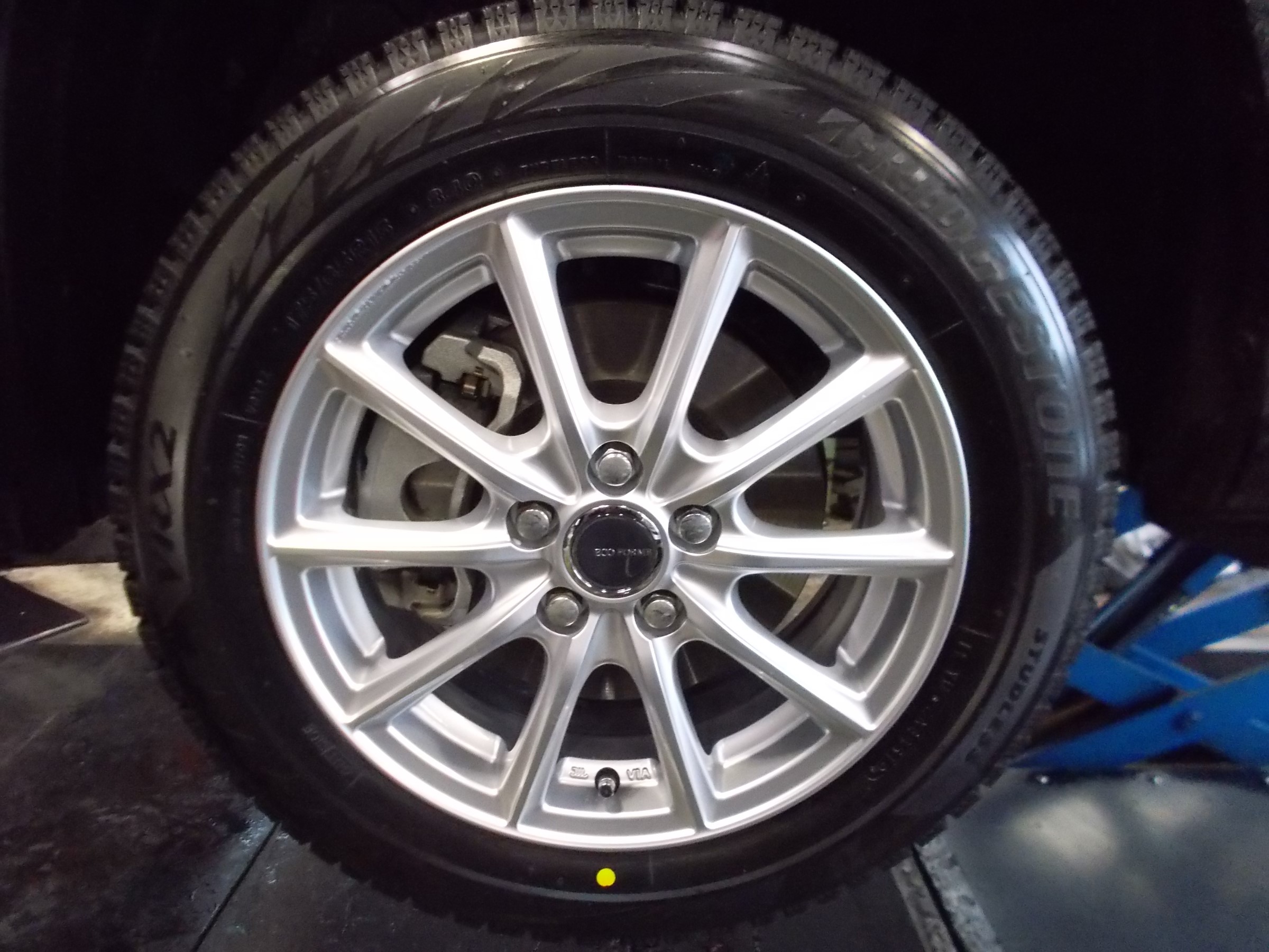 シエンタ社外15インチAW ブリザック2020年 8分山 シエンタ社外15インチAW ブリザック2020年 8分山 シエンタ社外15インチ