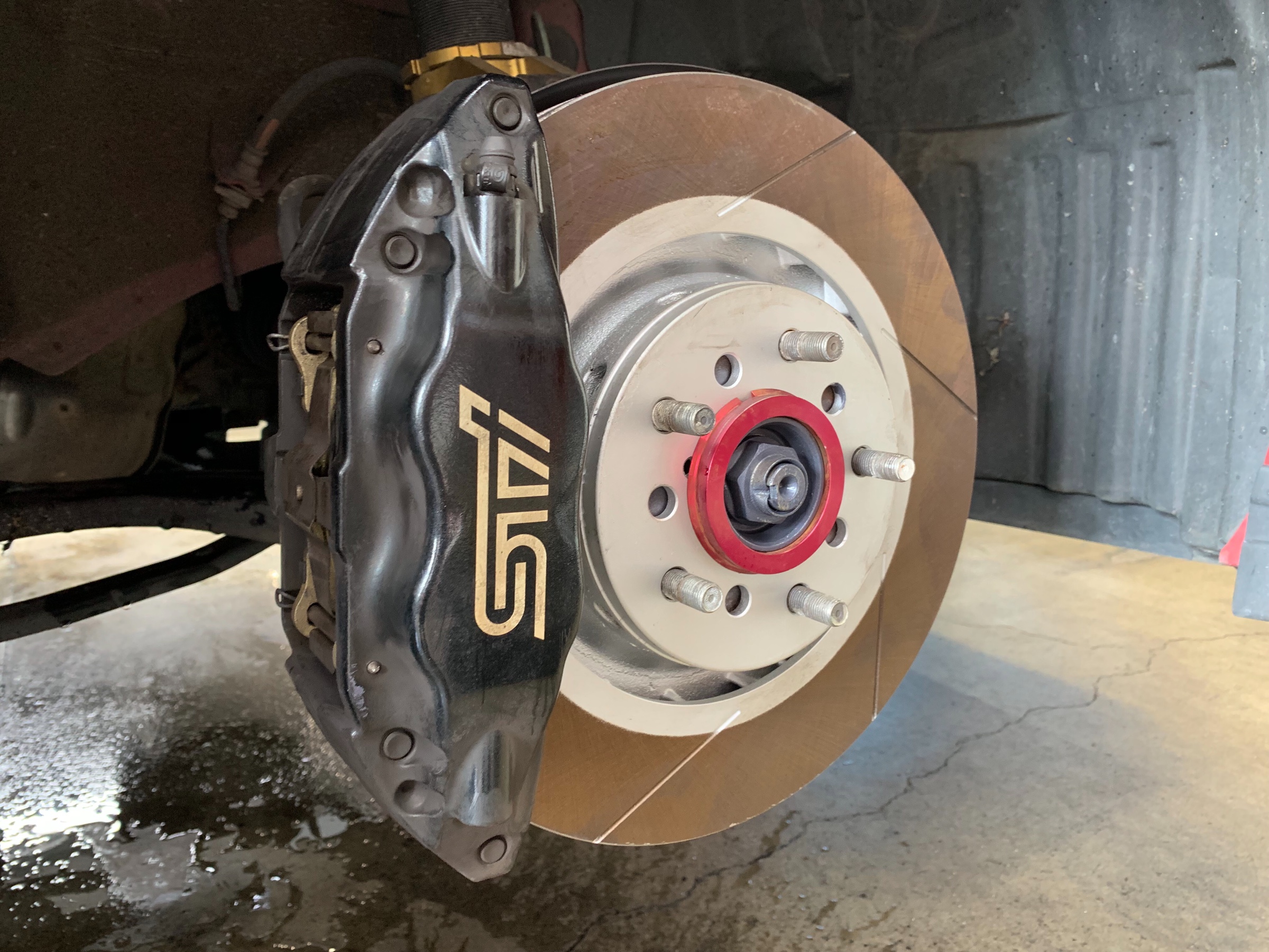 ◇SUBARU WRX STI [VAB] DIXCELブレーキパッド&ローター、CUSCO6点式