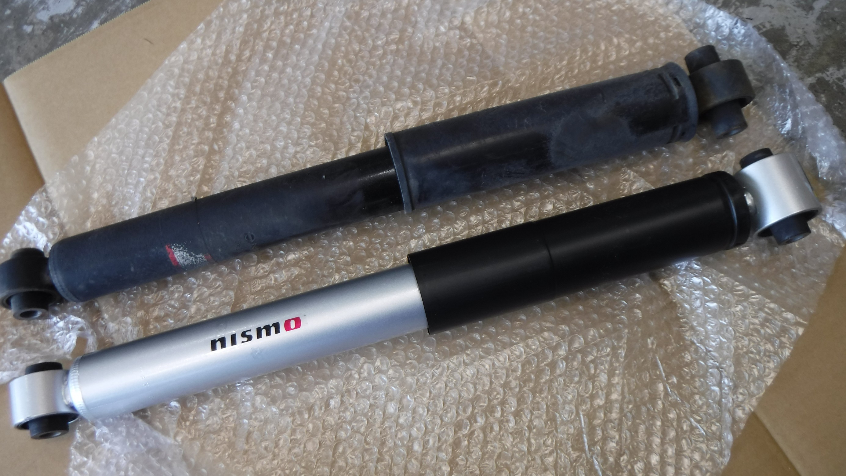 NISMO 正規サスペンションセット　made in japan NISMO（ニスモ）スポーツサスペンションキット取付＆4輪アライメント