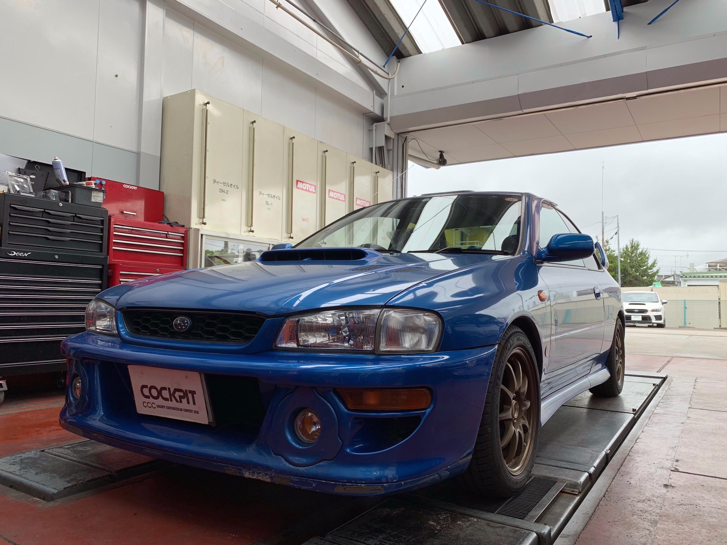 インプレッサ リジカラ アライメント スバル インプレッサ スタッフ 日記 コクピット 荒井 車のカスタマイズにかかわるスタッフより