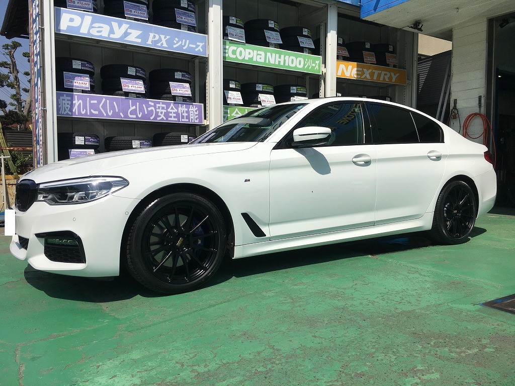 BMW530iMスポーツG10セダンBBSホイール FS anyanyホイールガラス