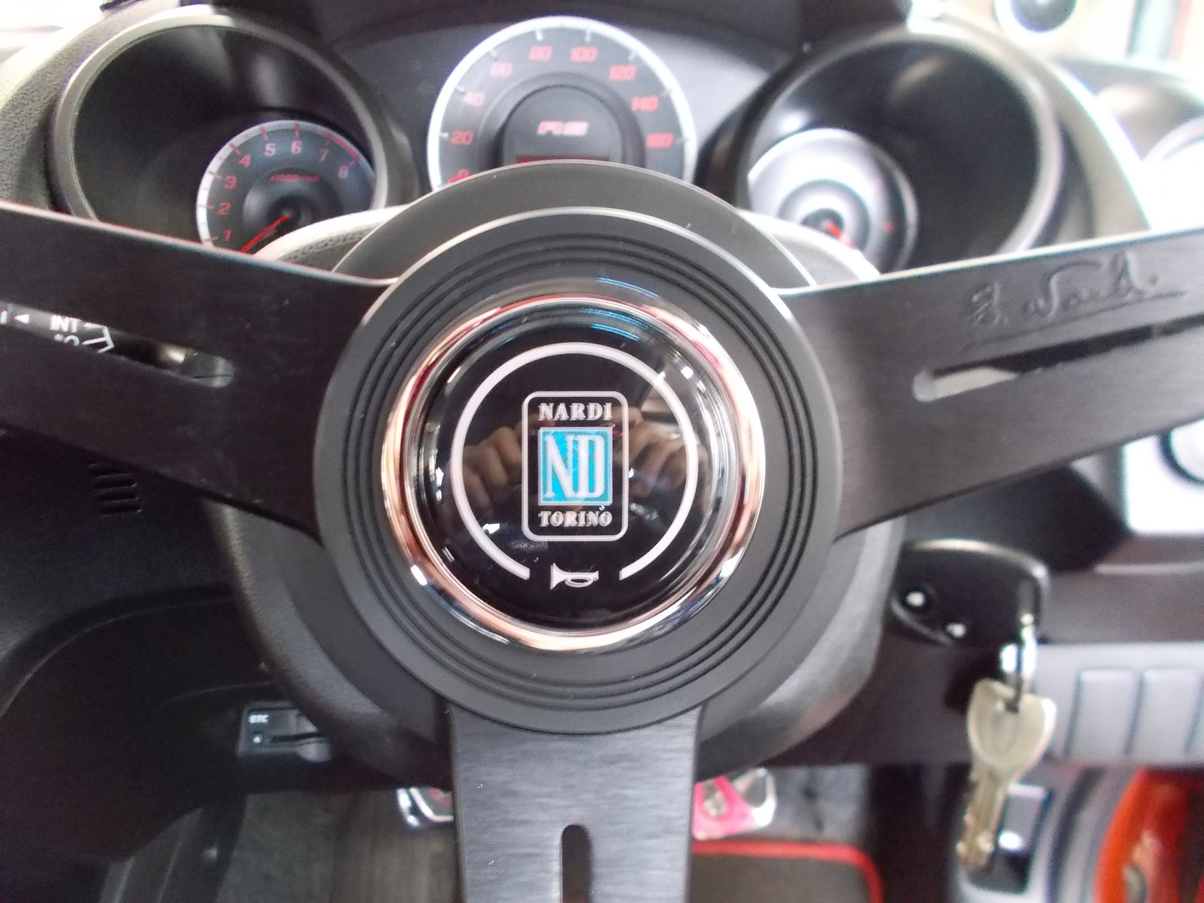 フィットRS ナルディ製スポーツステアリング「クラッシック