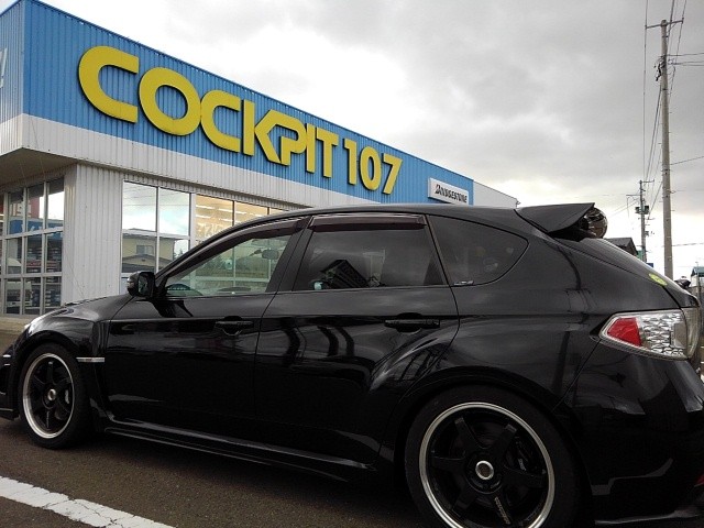 インプレッサ クスコ車高調 スバル インプレッサsti 足まわり サスペンション ブレーキ スタッフ日記 コクピット 107 車 のカスタマイズにかかわるスタッフより