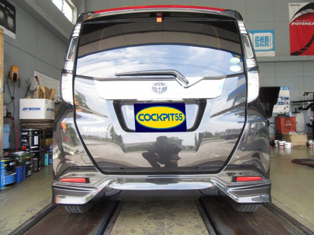 エアロ付きでもokです Tank タンク カスタムにrowenマフラーを取り付け トヨタ タンク 店長アサコのブログ コクピット 55 車のカスタマイズにかかわるスタッフより