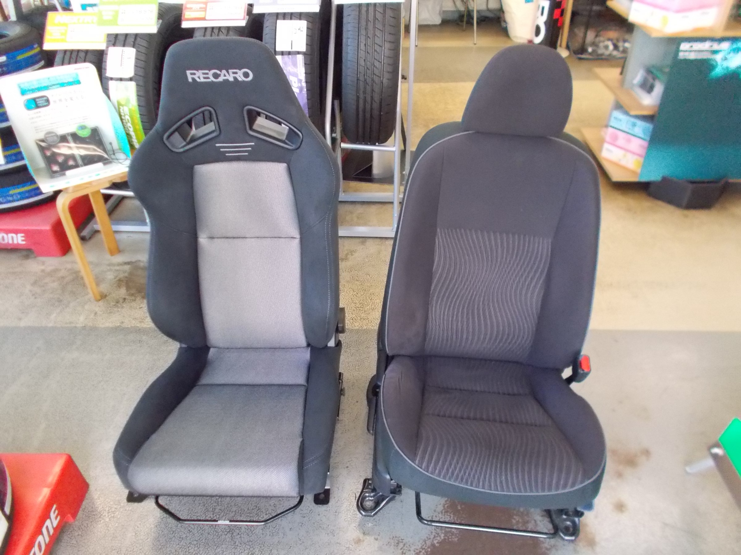 現行アクア レカロシートレール （RECARO（レカロシート