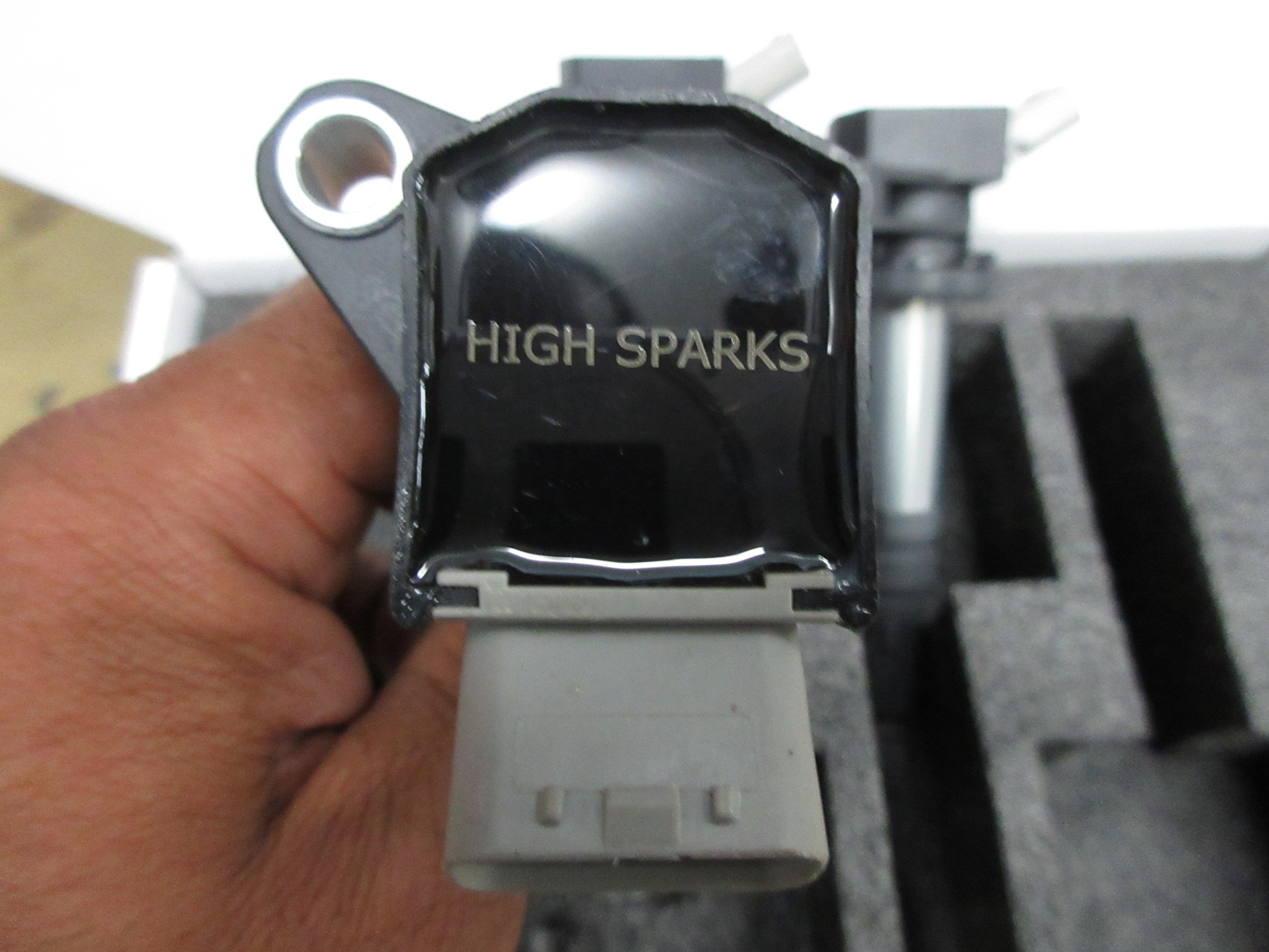 大人気の「HIGH SPARK IGNITION COIL（ハイスパーク イグニッション