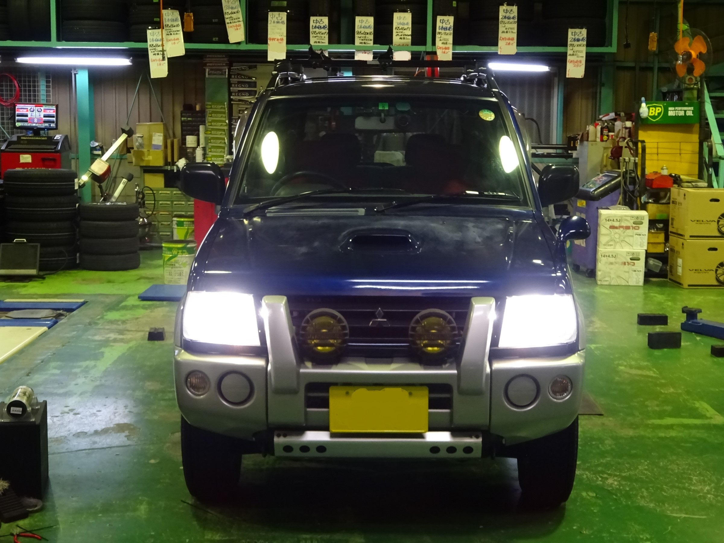 この時期明るいヘッドライトは重宝します 三菱 パジェロミニ Hid Led その他電装系 Hid Led その他電装系 Hidシステム取付 Staff日記 コクピット さつま貝塚 車のカスタマイズにかかわるスタッフより