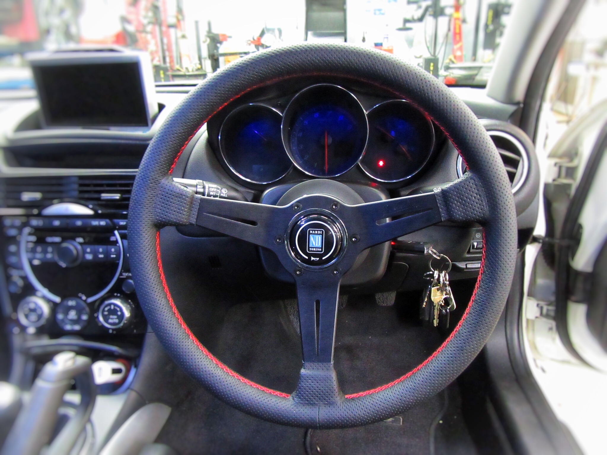 自分好みのステアリングで、走りがもっと楽しくなる！ | スバル BRZ