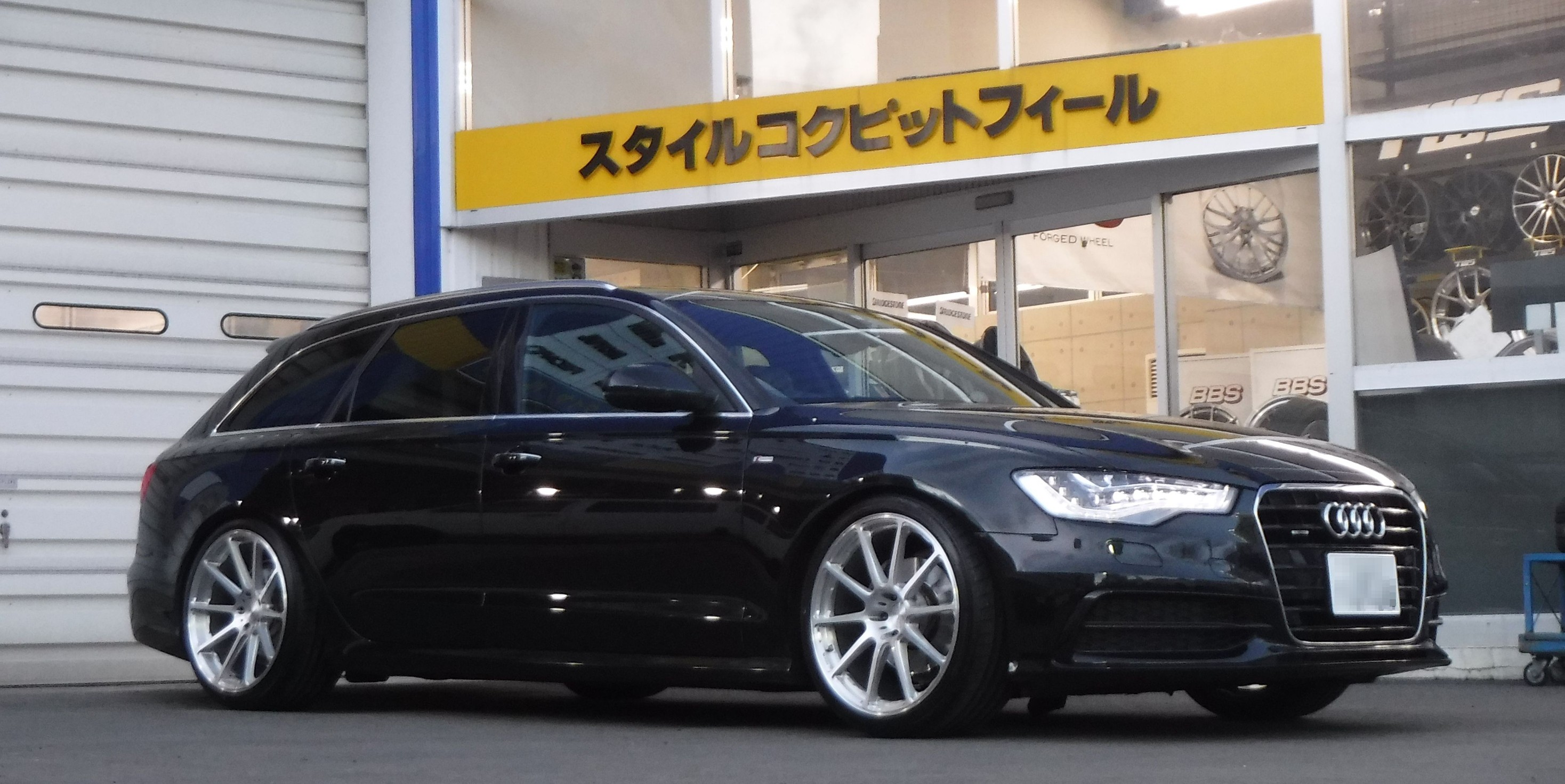 楽天市場】 アウディ純正 A4 A5 A6 A7 A8 Q2 Q3 Q4 Q5 Q7 Q8 ダイナミック ホイールセンターキャップ 60mm 4個  4M8071006A : オートウェアー楽天市場店