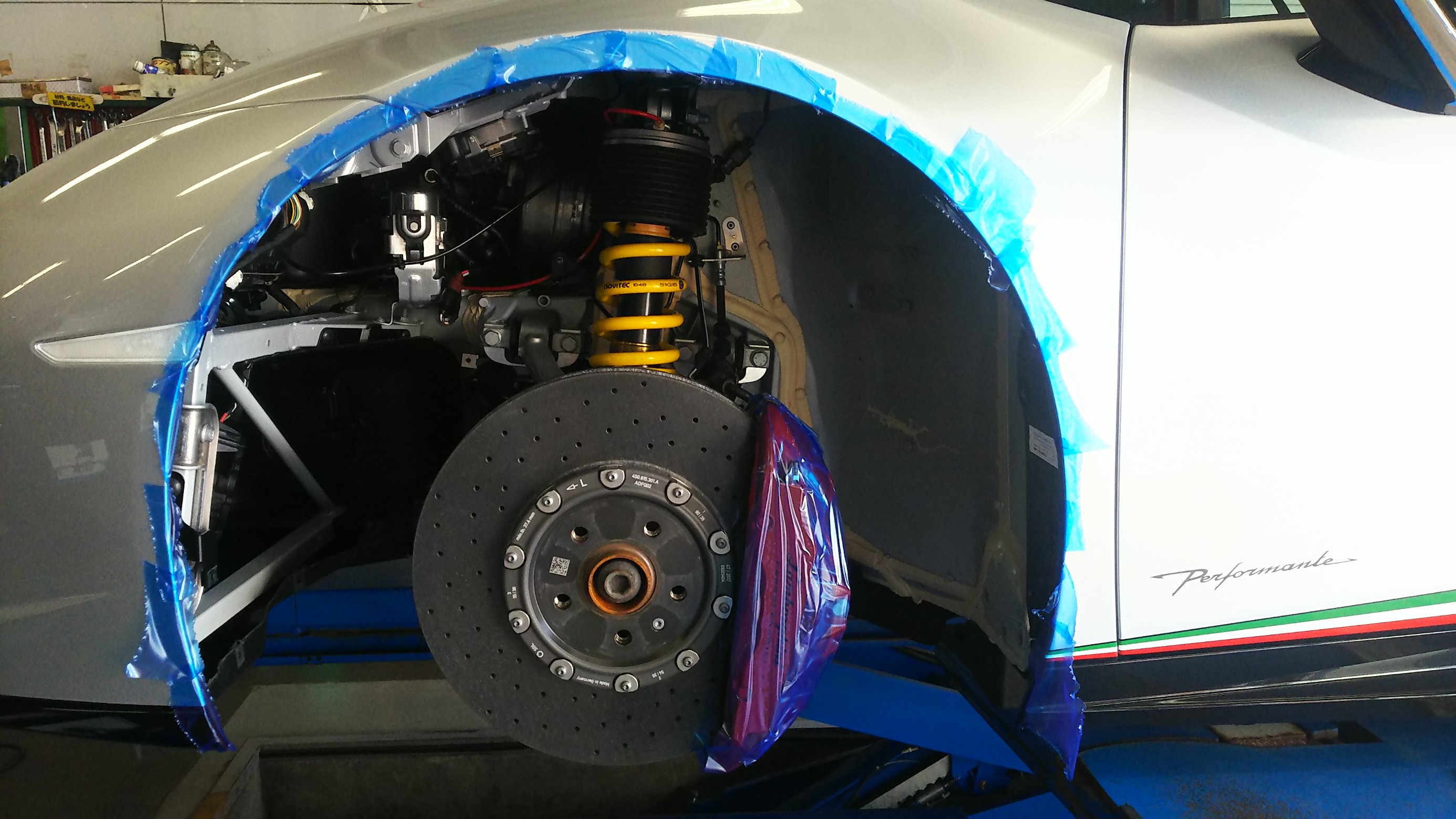 Huracan Performante】へ【NOVITEC スポーツスプリング