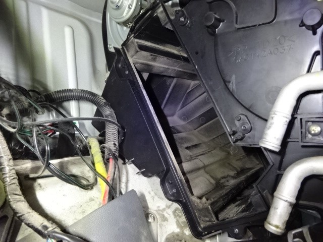 クリッパー エアコン修理 日産 クリッパーリオ メンテナンス オイル バッテリー他 その他 事故修理 一般整備 スタッフ日記 コクピット さつま岸和田