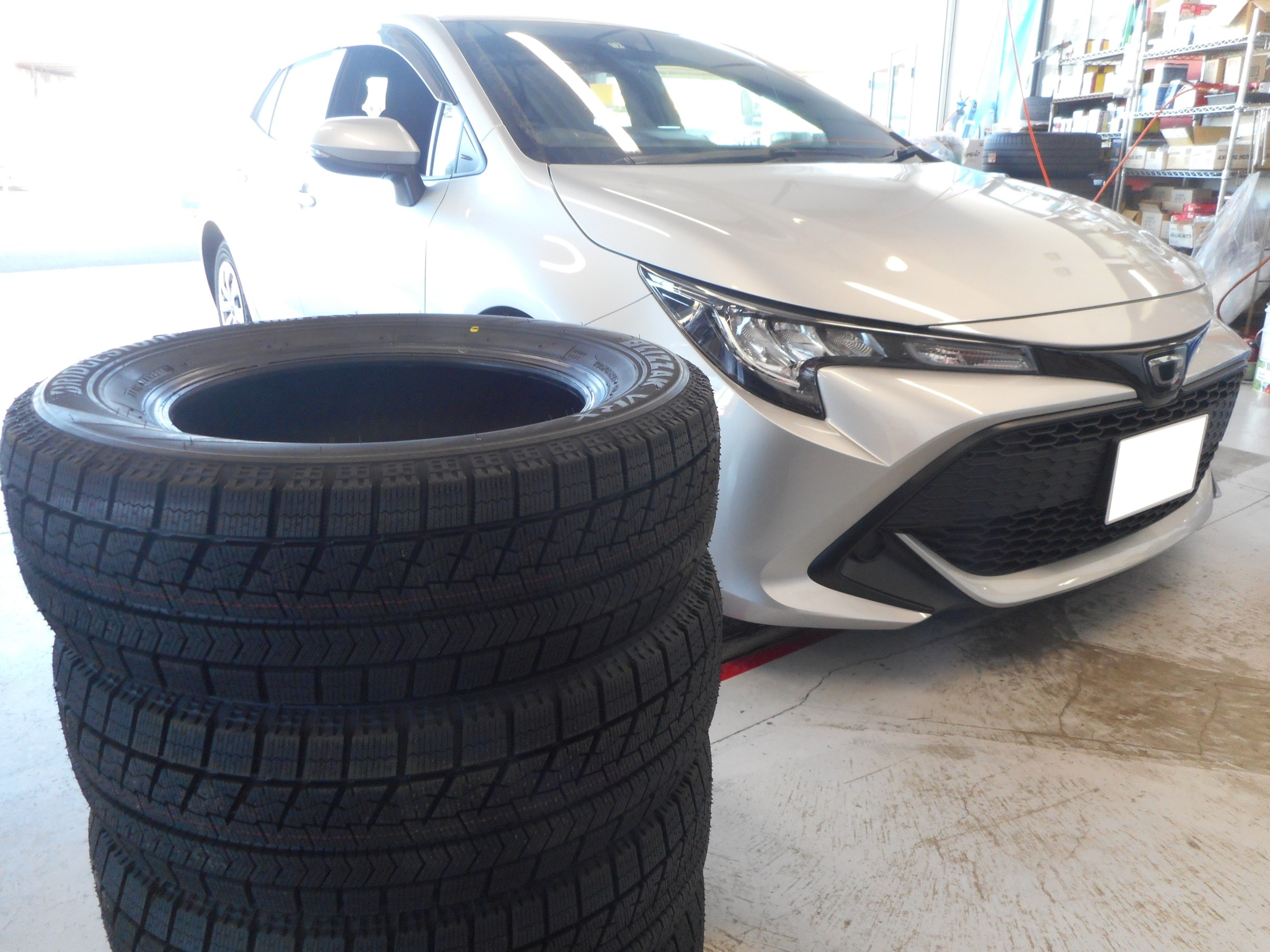 TTR　直接取引スタッドレス スタッドレスタイヤ交換 | スタッフ日記 | コクピット 名取 | 車の