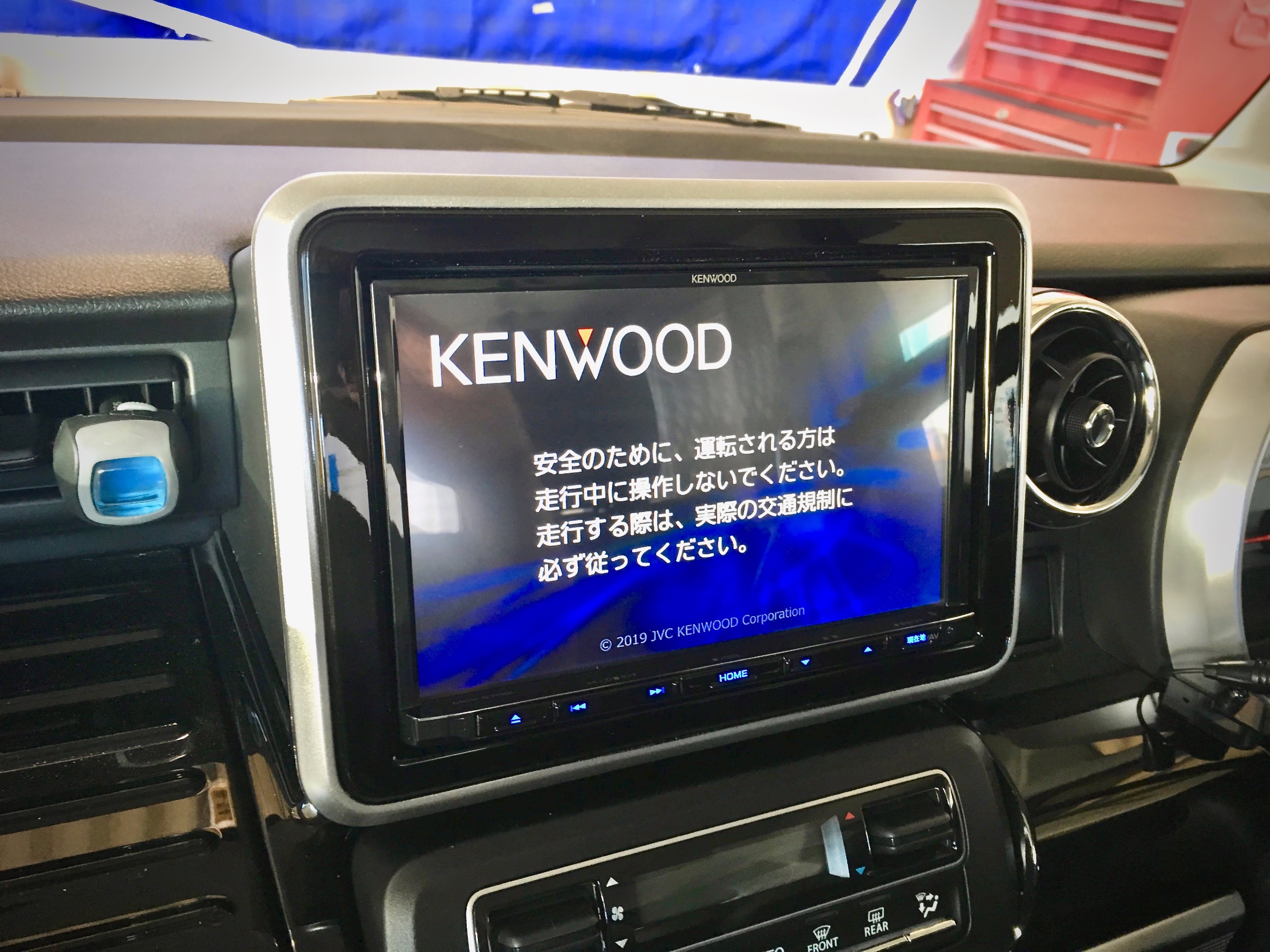 スズキ純正ケンウッド7インチワイドナビゲーション-
