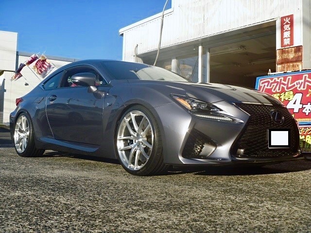 レクサス Rc F オーナーズカーインデックス カスタマイズカー紹介 コクピット 麻生 お客さまの車高調 ドレスアップ カスタマイズなど加工取付事例車両の紹介