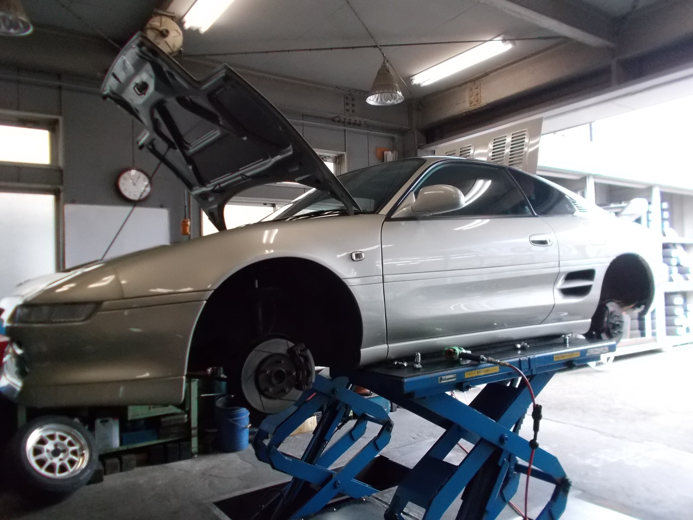 Mr2 当店オリジナルショックアブソーバー ピロテンションロッド装着 アライメント作業 トヨタ Mr2 Sw 足まわり サスペンション ブレーキ 足まわり サスペンション ブレーキ サスペンションパーツ関連取付 作業日誌 コクピット 川越 お店の得意