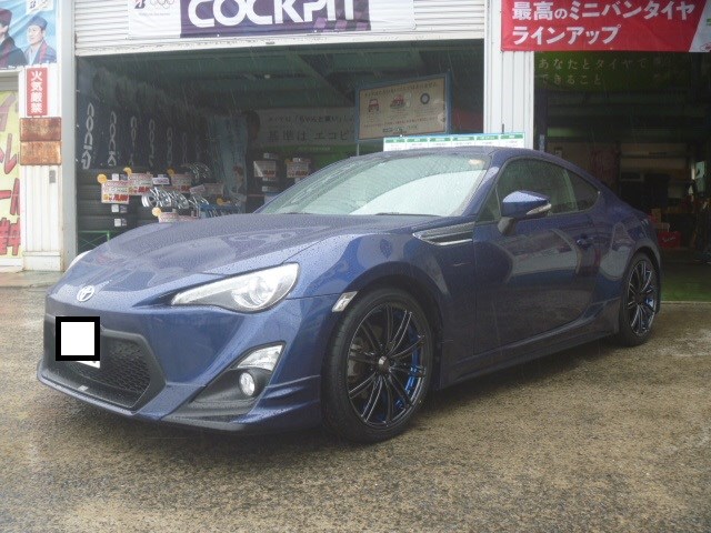 青いボディーのホイールなら これで決まり トヨタ 86 Zn6 ホイール ホイール デザインホイール アフターパーツ取り付け事例 コクピット 麻生 お店の得意技紹介