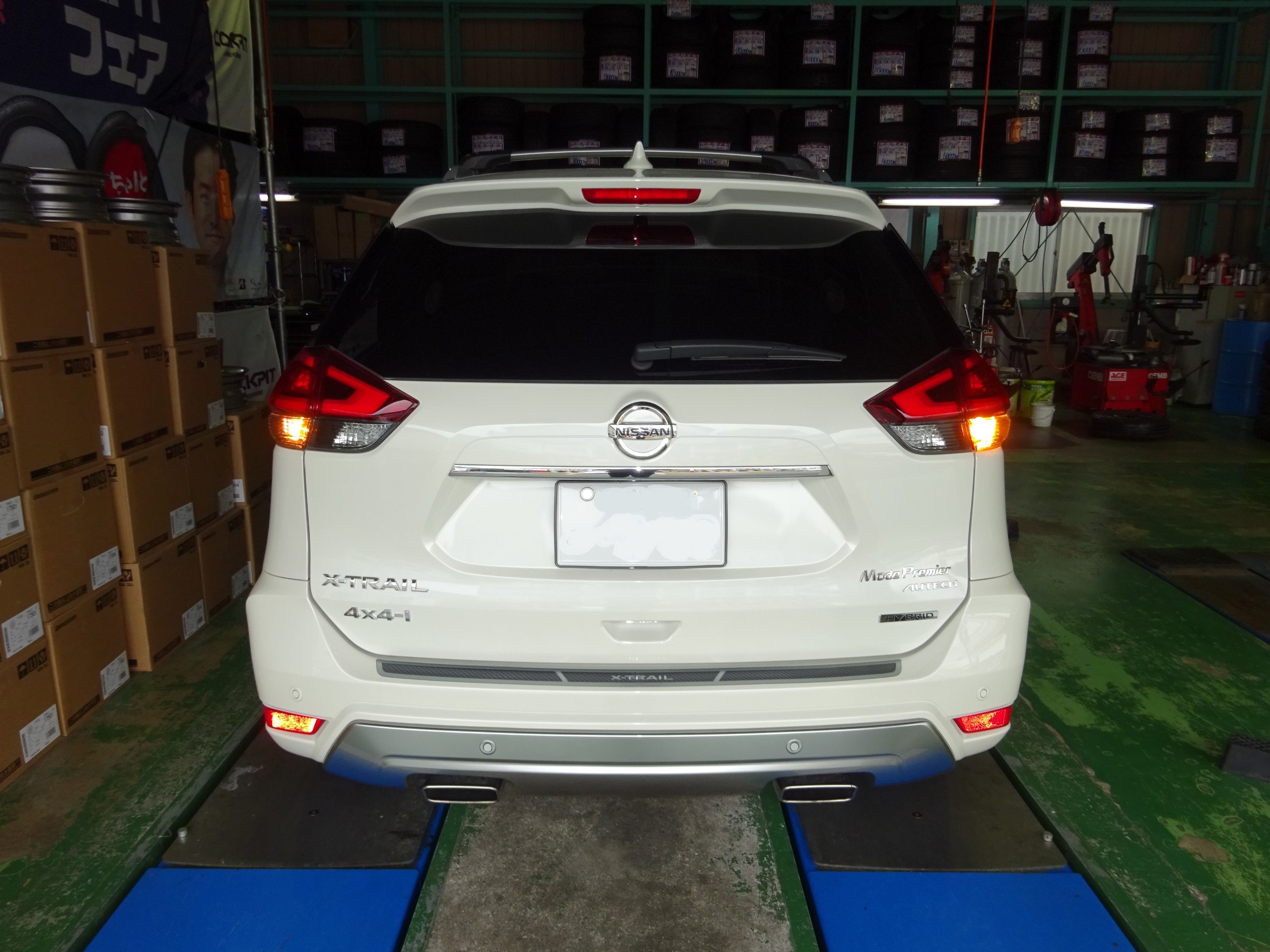 明るいウィンカーはより安全ですね 日産 エクストレイル HID・LED（その他電装系） HID・LED（その他電装系） 電装系関連パーツ取付  STAFF日記 コクピット さつま貝塚 車のカスタマイズにかかわるスタッフより