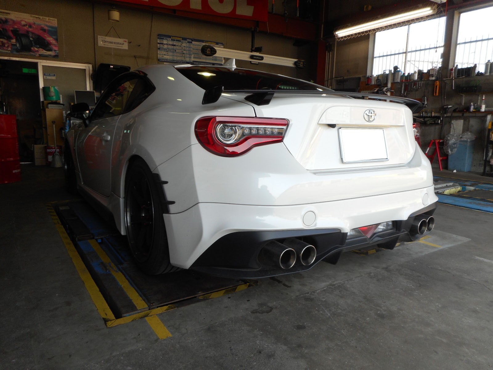 好評にて期間延長】 VALENTI バックフォグ 86 BRZ ienomat.com.br