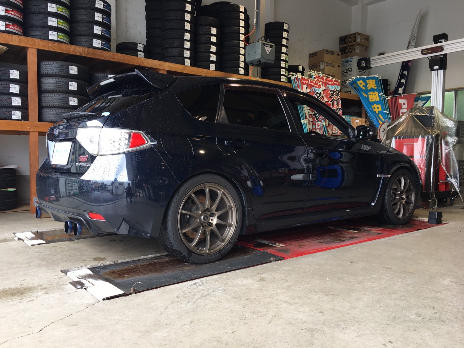 インプレッサgrb フレックスz メモらんだむ コクピット 福島 車のカスタマイズにかかわるスタッフより