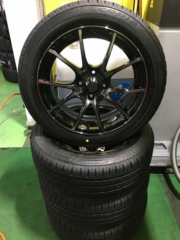 フィットハイブリッド ウェッズスポーツsa 10r エコピアnh100c装着 ホンダ フィットハイブリッド ホイール タイヤ タイヤ ホイール交換 スタッフ日記 コクピット コジマ 車のカスタマイズにかかわるスタッフより