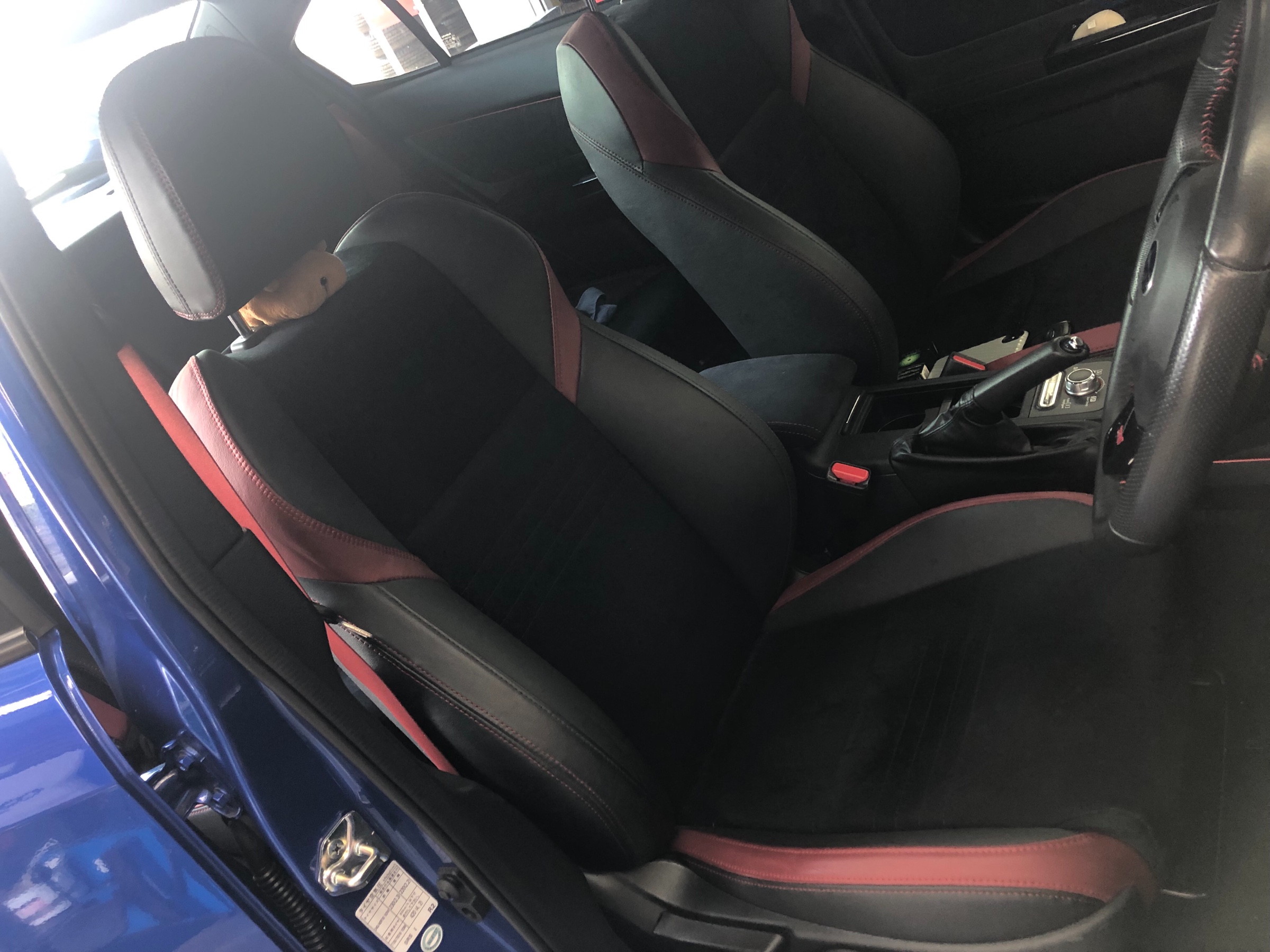スバル(純正) WRX STI (VAB) 純正シート のパーツレビュー