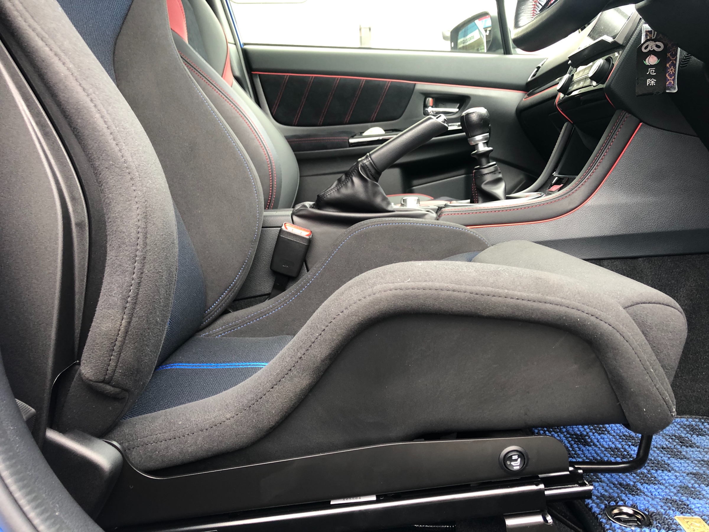 当店一番乗り！ New RECARO Sportster x WRX-STI VAB シート交換
