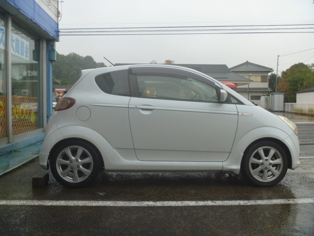 スバル/R1に車高調の取り付け☆ | スバル R1 足まわり（サスペンション