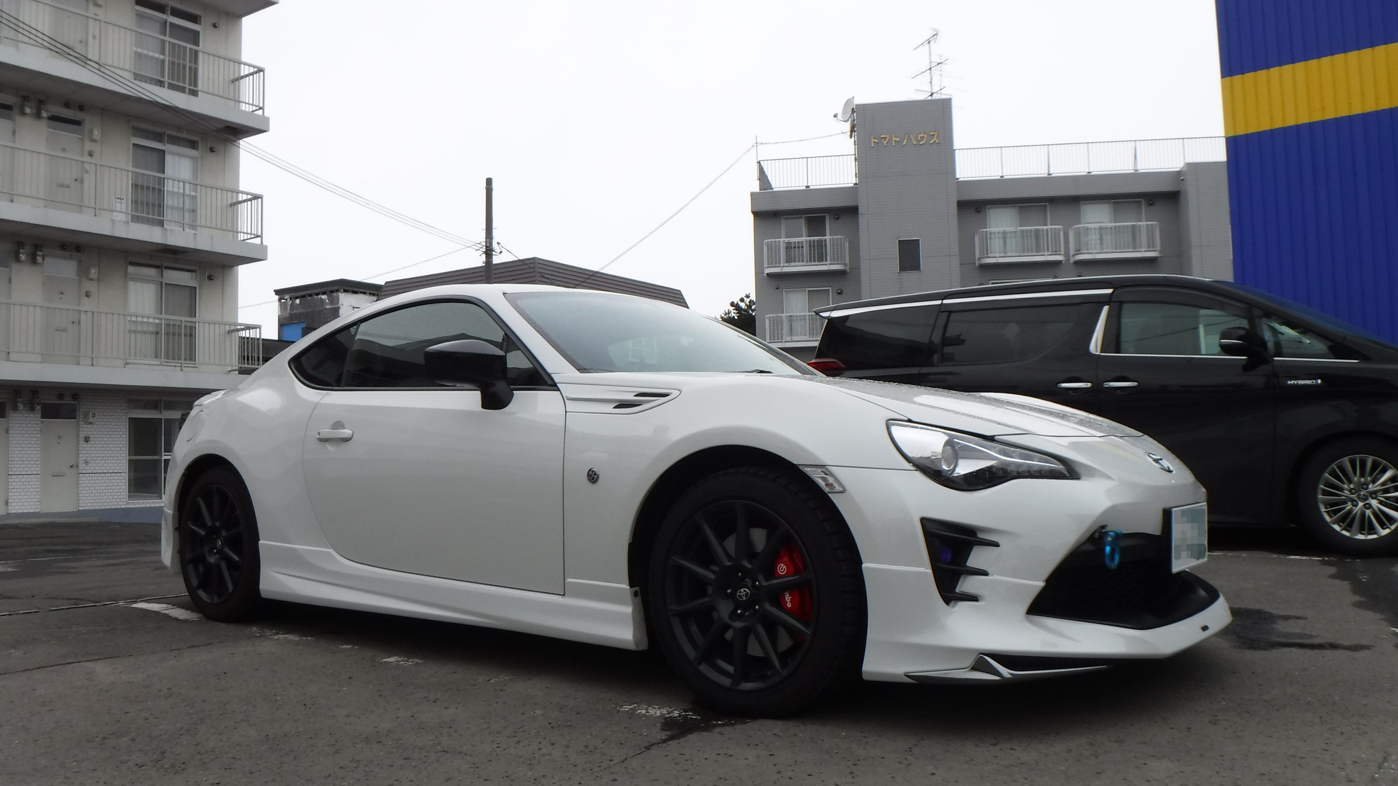 トヨタ 86 Zn6 の足回り 一括仕上げ 作業 Cusco Rays Potenza トヨタ 86 Zn6 足まわり サスペンション ブレーキ タイヤ タイヤ ホイール交換 Feel Book スタイルコクピット フィール 車のカスタマイズにかかわるスタッフより