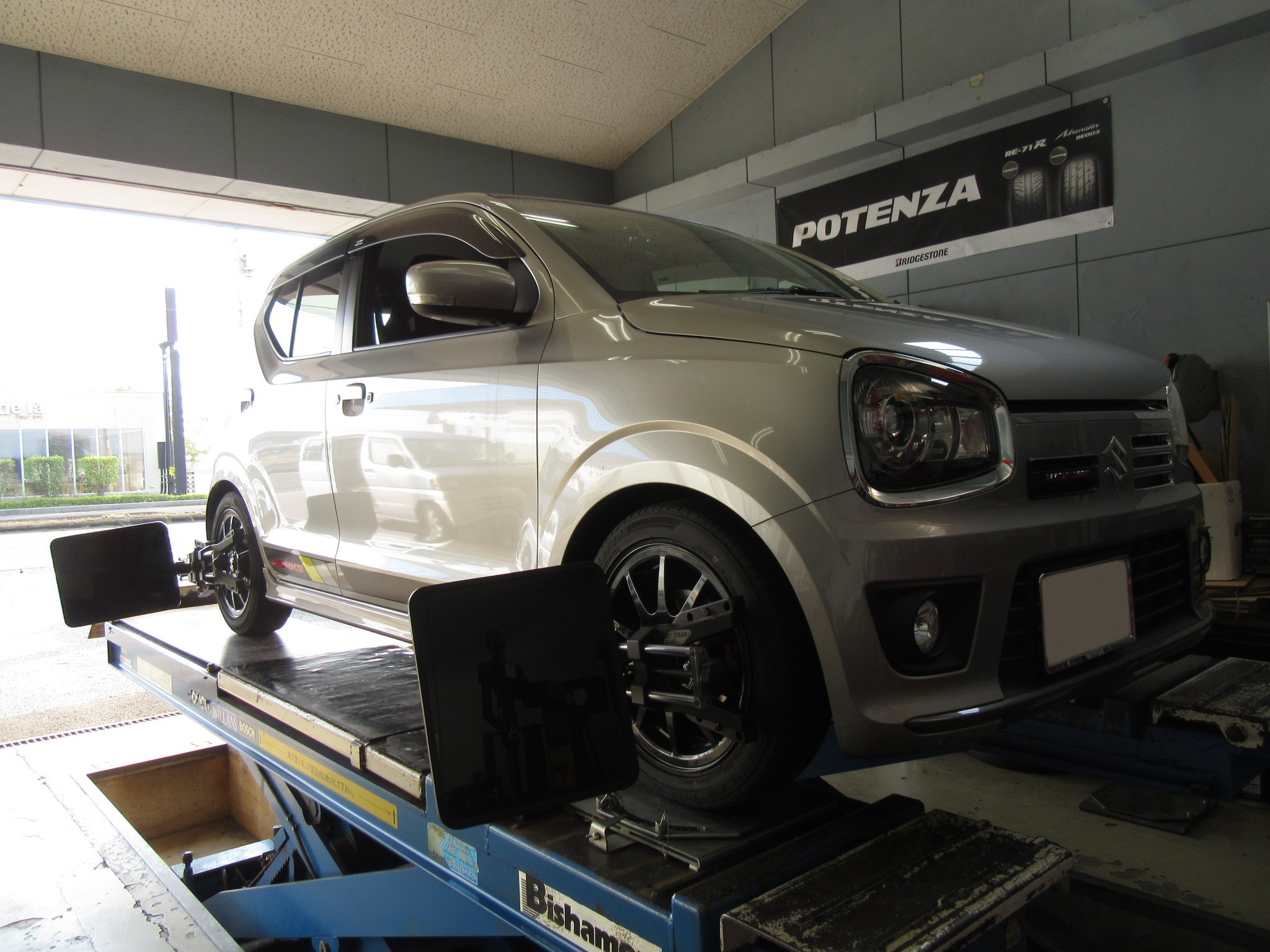 アルトワークスに車高調の取り付け!チョイスしたのはもちろん アルトワークスに車高調の取り付け!チョイスしたのはもちろん