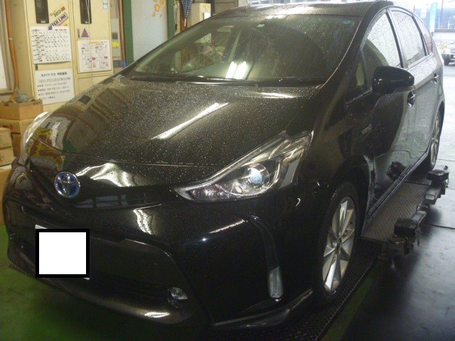TOYOTA プリウスα にスロコン取り付け☆ | トヨタ プリウスα HID・LED（その他電装系） HID・LED（その他電装系） >  その他各種チューニングパーツ取付 | アフターパーツ取り付け事例☆ | コクピット 麻生 | お店の得意技紹介