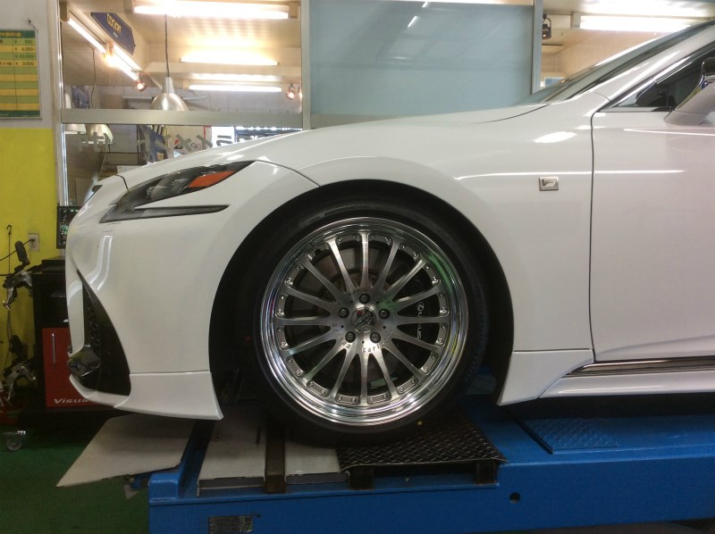 レクサスLS500 Fスポーツ ポテンザS001L RFT カールソン