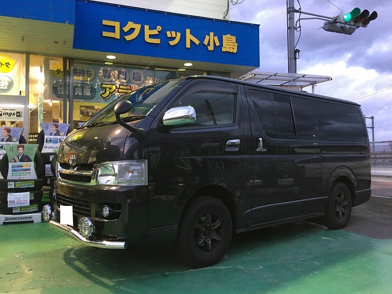 0系ハイエース オーリンズショック スタビブッシュ交換アライメント トヨタ ハイエース 足まわり サスペンション ブレーキ 足まわり サスペンション ブレーキ サスペンションパーツ関連取付 スタッフ日記 コクピット コジマ 車のカスタマイズに
