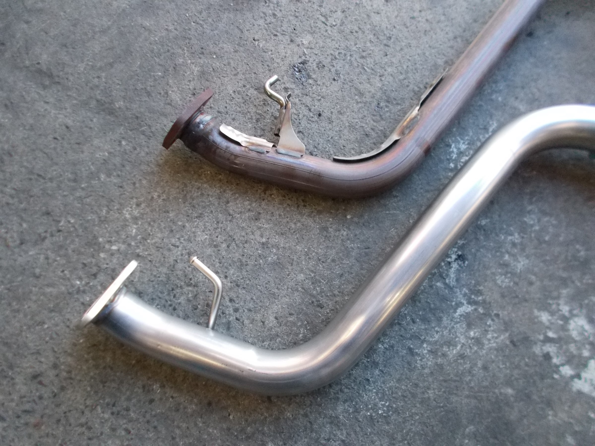 フィットRS スプーン製中間エキゾーストパイプ「PIPE-B」装着 フィットRS スプーン製中間エキゾーストパイプ「PIPE-B」装着