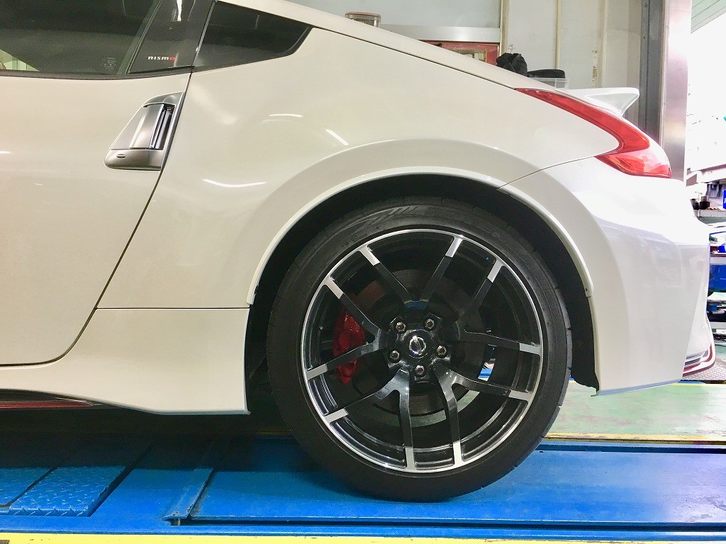 Z34フェアレディZニスモ HKSハイパーマックスⅣ SP・四輪
