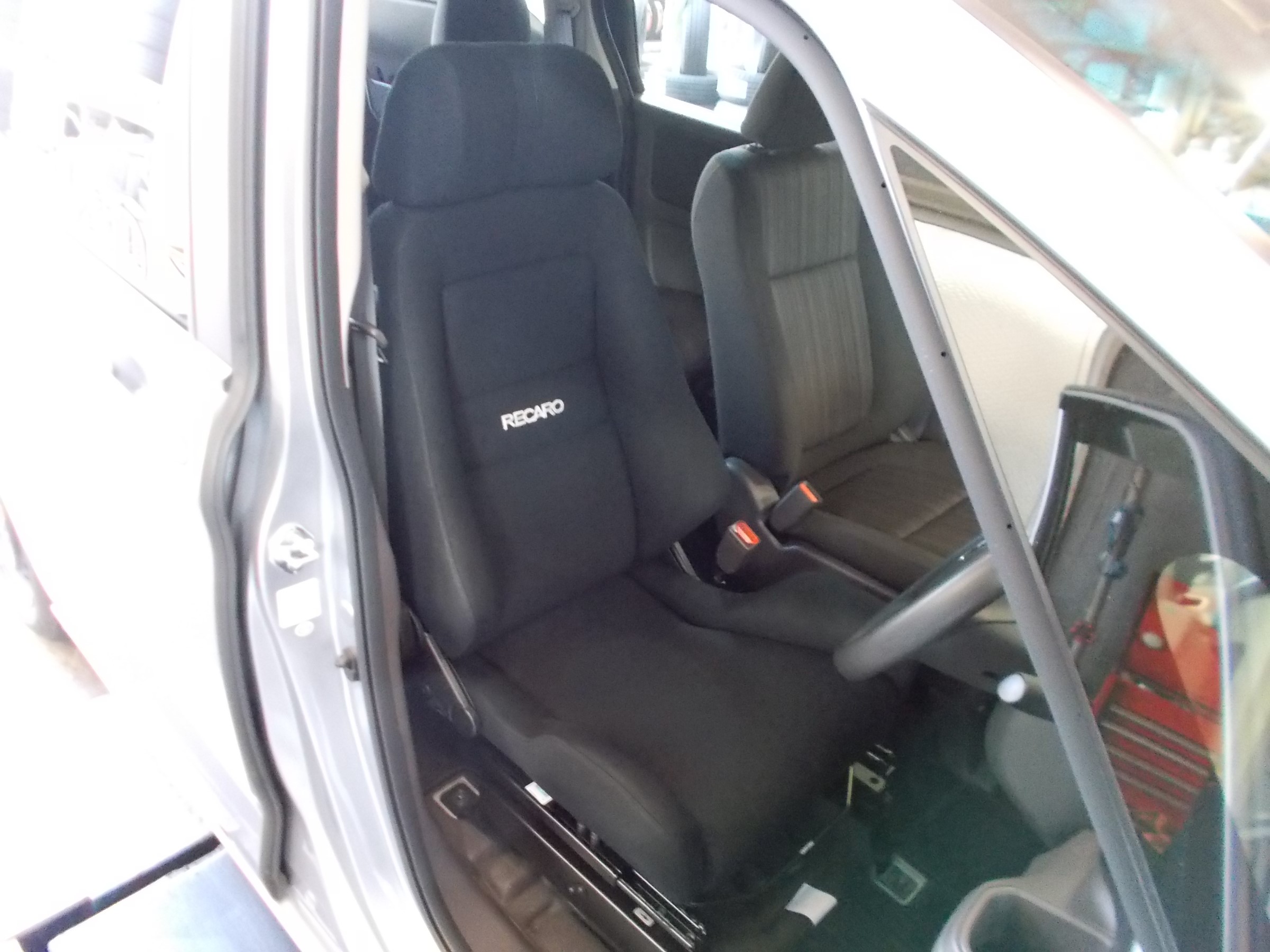 フリード レカロ製シート Lx 装着 ホンダ フリード インテリア インテリア シート交換 作業日誌 コクピット 川越 お店の得意技紹介