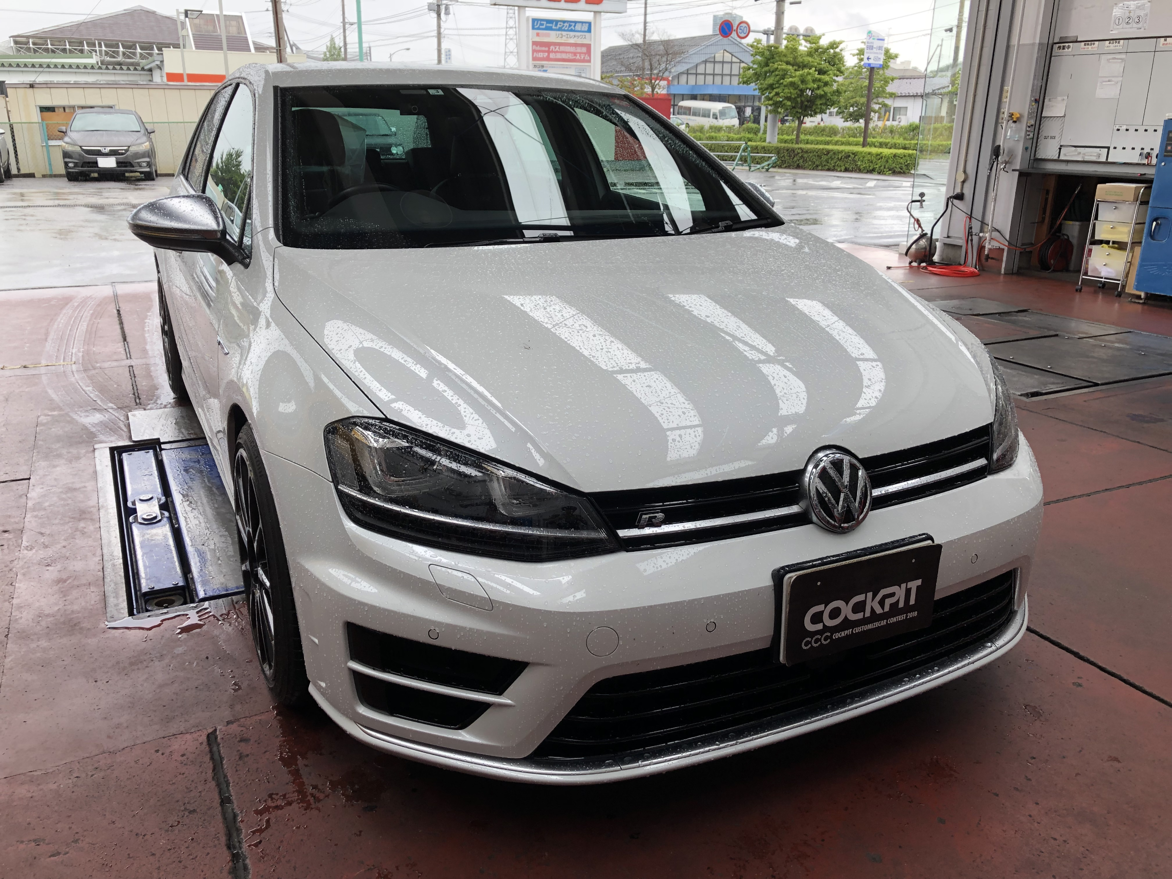 ☆Volkswagen ゴルフ 7R ✖ REMUS エキゾーストキット ☆迫力ある
