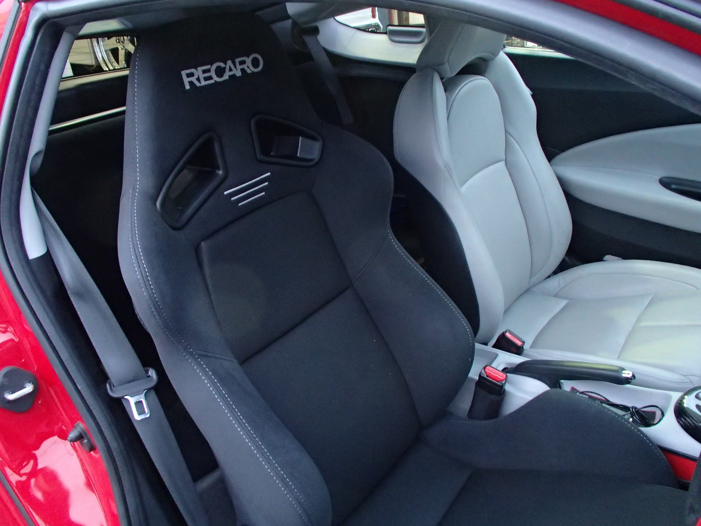 ホンダ Cr Z レカロシート 車検 パーツ 取り付け ホンダ Cr Z インテリア その他 車検 Kameoka Diary コクピット 亀岡 車のカスタマイズにかかわるスタッフより