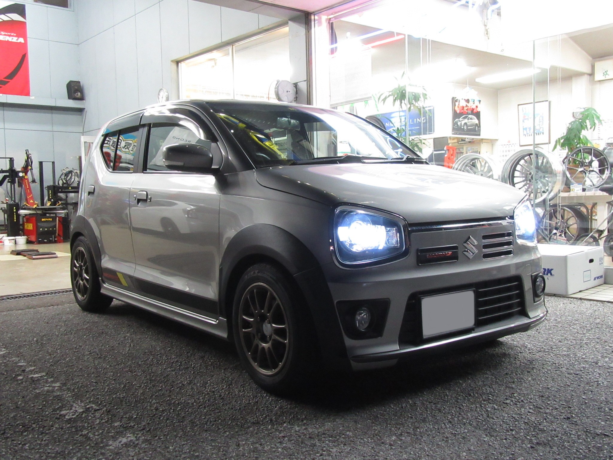入荷分が即完売！スズキ車のスロットルコントローラーは「New