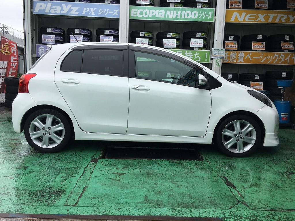 ヴィッツRS 足回りリフレッシュ、KYB NEW SR SPECIAL装着、四輪