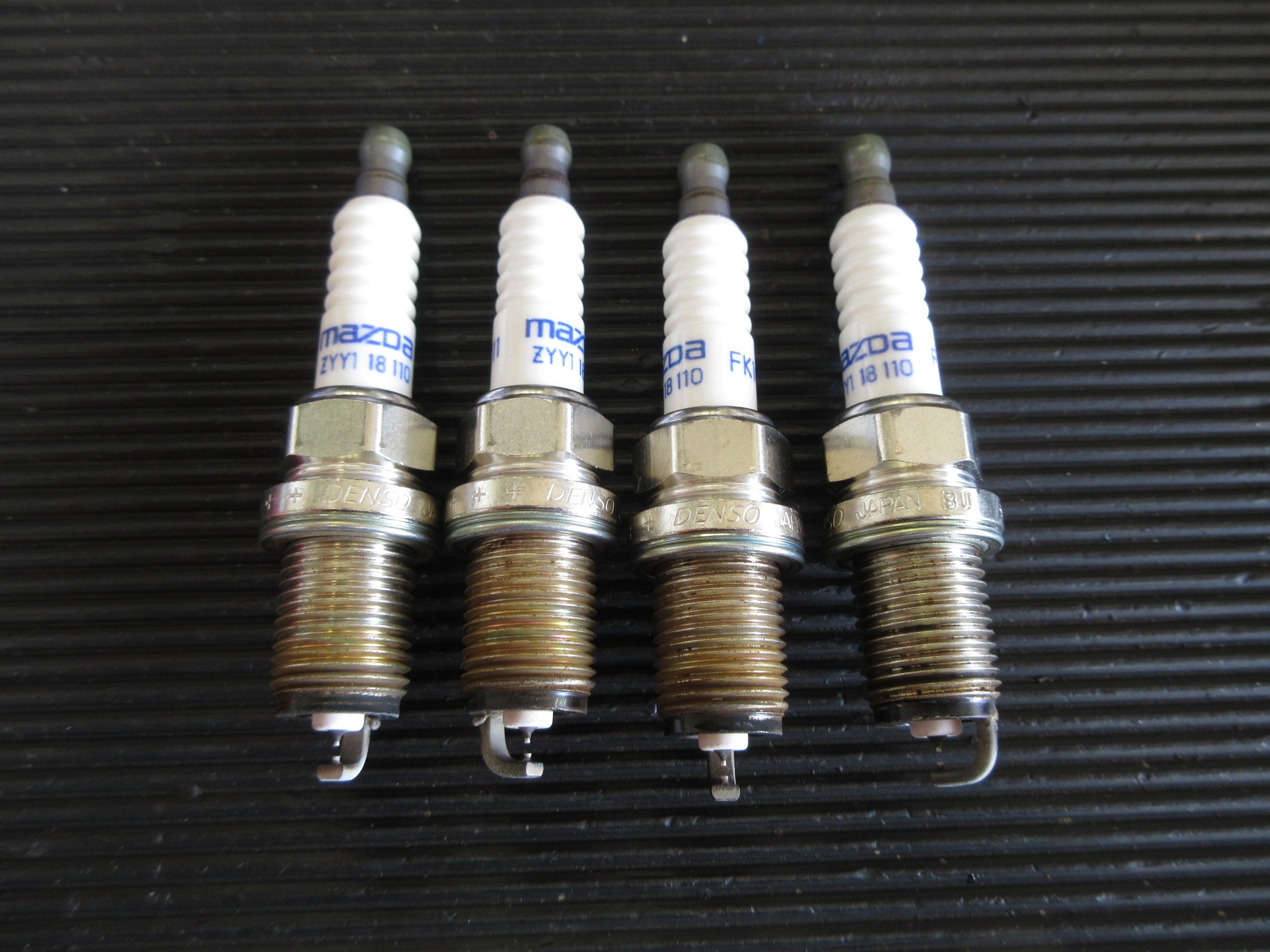 大人気の「HIGH SPARK IGNITION COIL（ハイスパーク