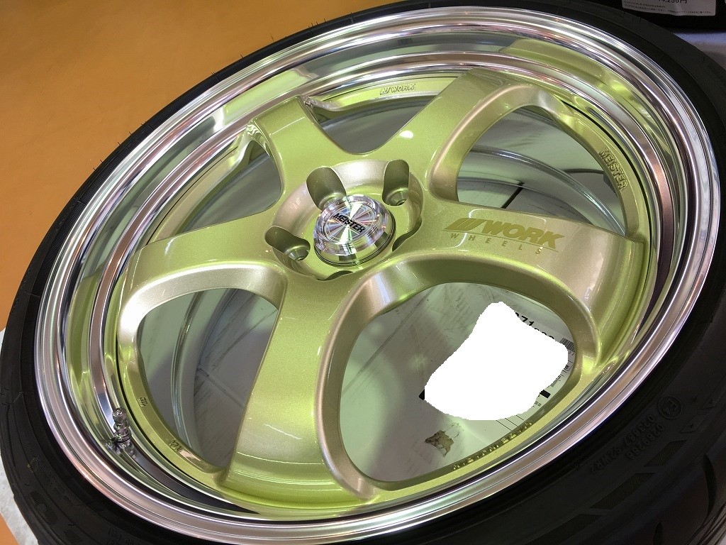 オデッセイアブソルート RC1 WORKマイスターS1R 20インチ 装着