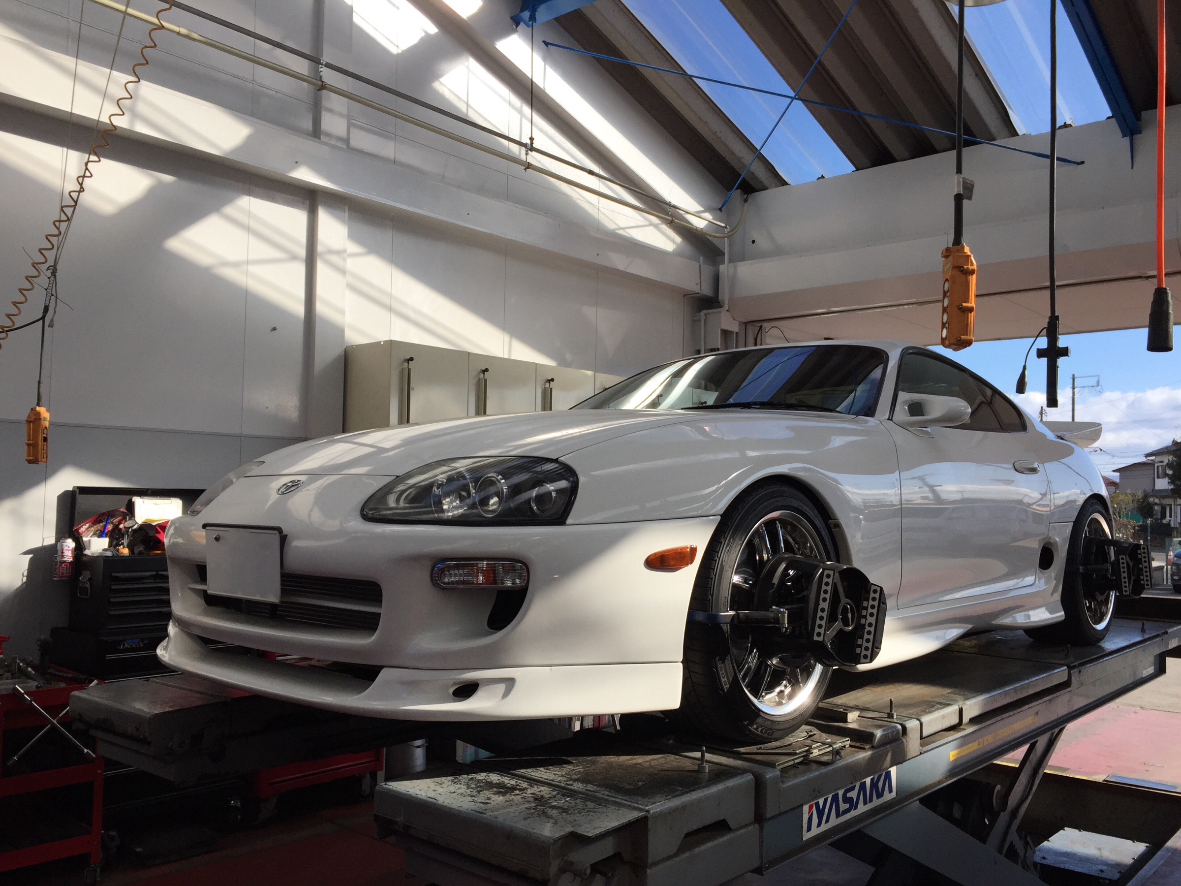 スープラ ベストセッティング Nabe 日記 トヨタ スープラ アライメント調整 スタッフ 日記 コクピット 荒井 車のカスタマイズにかかわるスタッフより