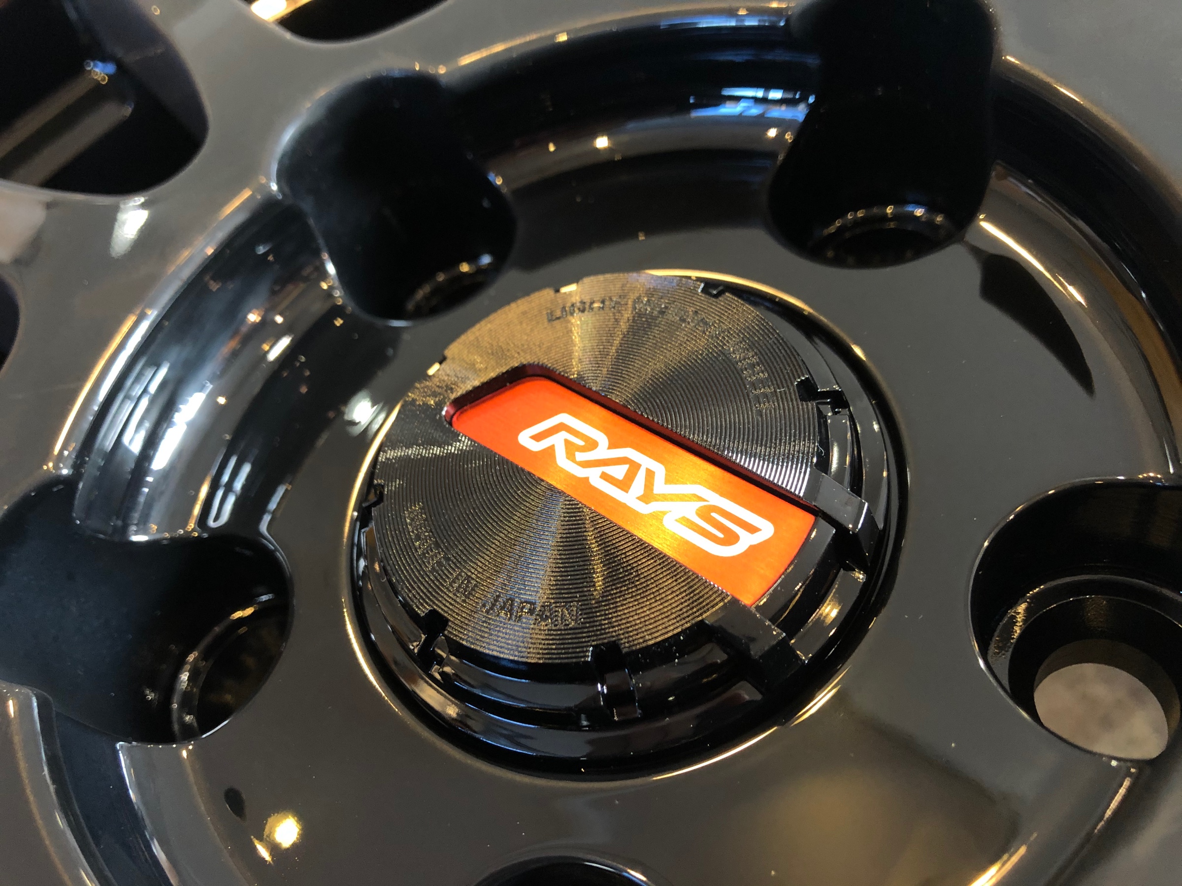 RAYSの限定ホイール『 GRAM LIGHTS 57XTREME REVLIMIT EDITION 』入荷!!スイスポ ZC33Sにピッタリなんです♡ | スズキ スイフト スポーツ ホイール | スタッフ 日記 | コクピット 荒井 | 車のカスタマイズにかかわるスタッフより RAYSの限定ホイール『 GRAM LIGHTS 57XTREME REVLIMIT EDITION 』入荷!!スイスポ ZC33Sにピッタリなんです♡ | スズキ スイフト スポーツ ホイール | スタッフ 日記 | コクピット 荒井 | 車のカスタマイズにかかわるスタッフより