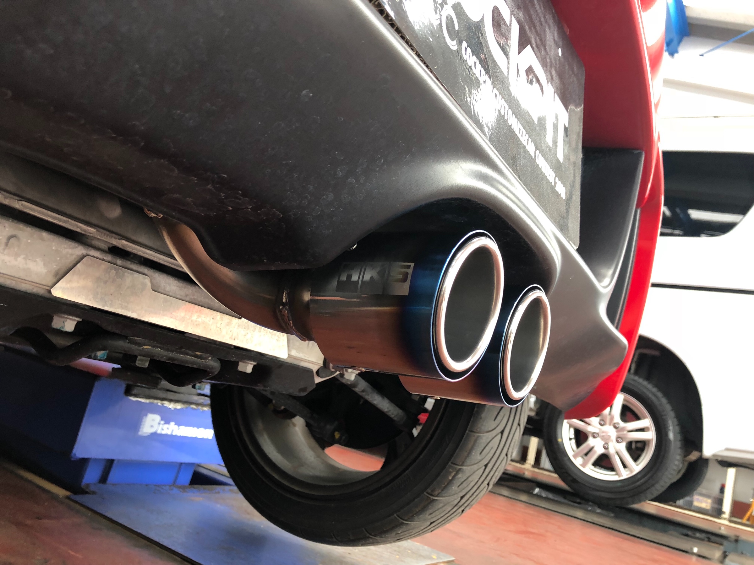 S660マフラー S660マフラー交換 | ホンダ S660 | スタッフ日記 | ミスター