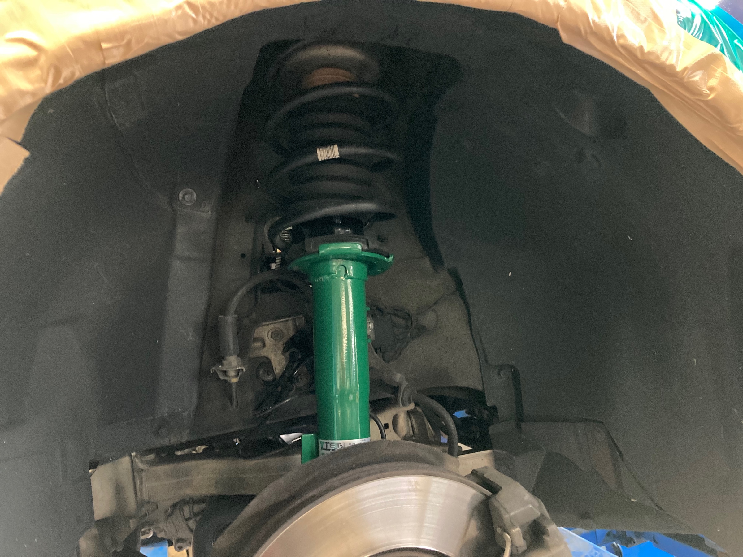 純正形状ショックアブソーバー「TEIN EnduraPro」でリフレッシュ