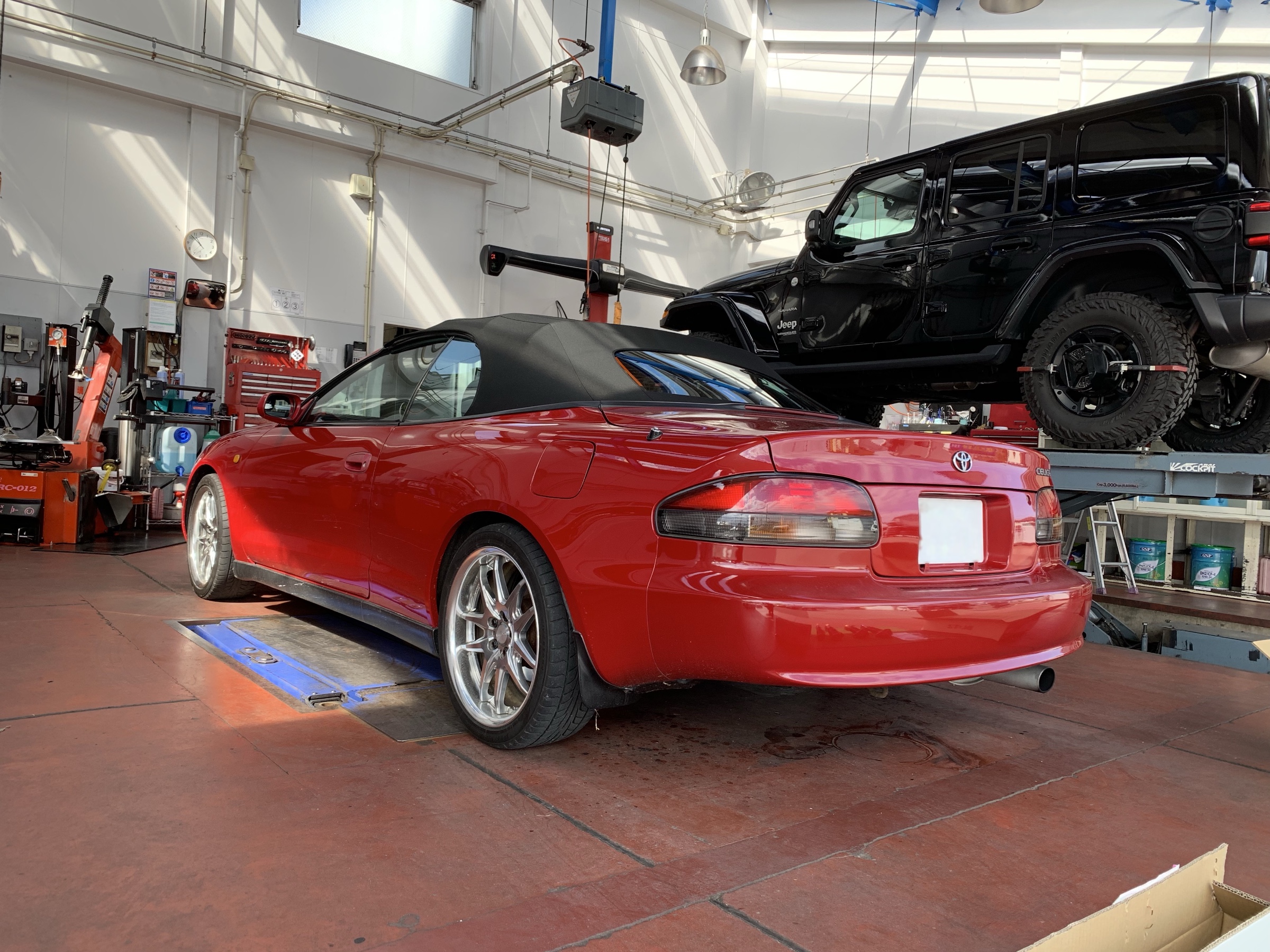 Stセリカ 車高調取り付けドライブシャフト交換 イベントお知らせ トヨタ セリカ スタッフ 日記 コクピット 荒井 車 のカスタマイズにかかわるスタッフより