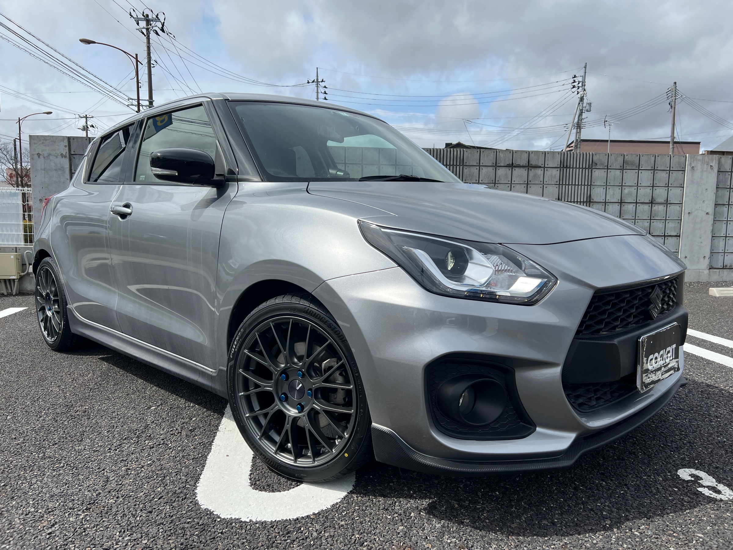 スイフトスポーツ カスタマイズ事例：ZC33S × ENKEI PFM1 & POTENZA