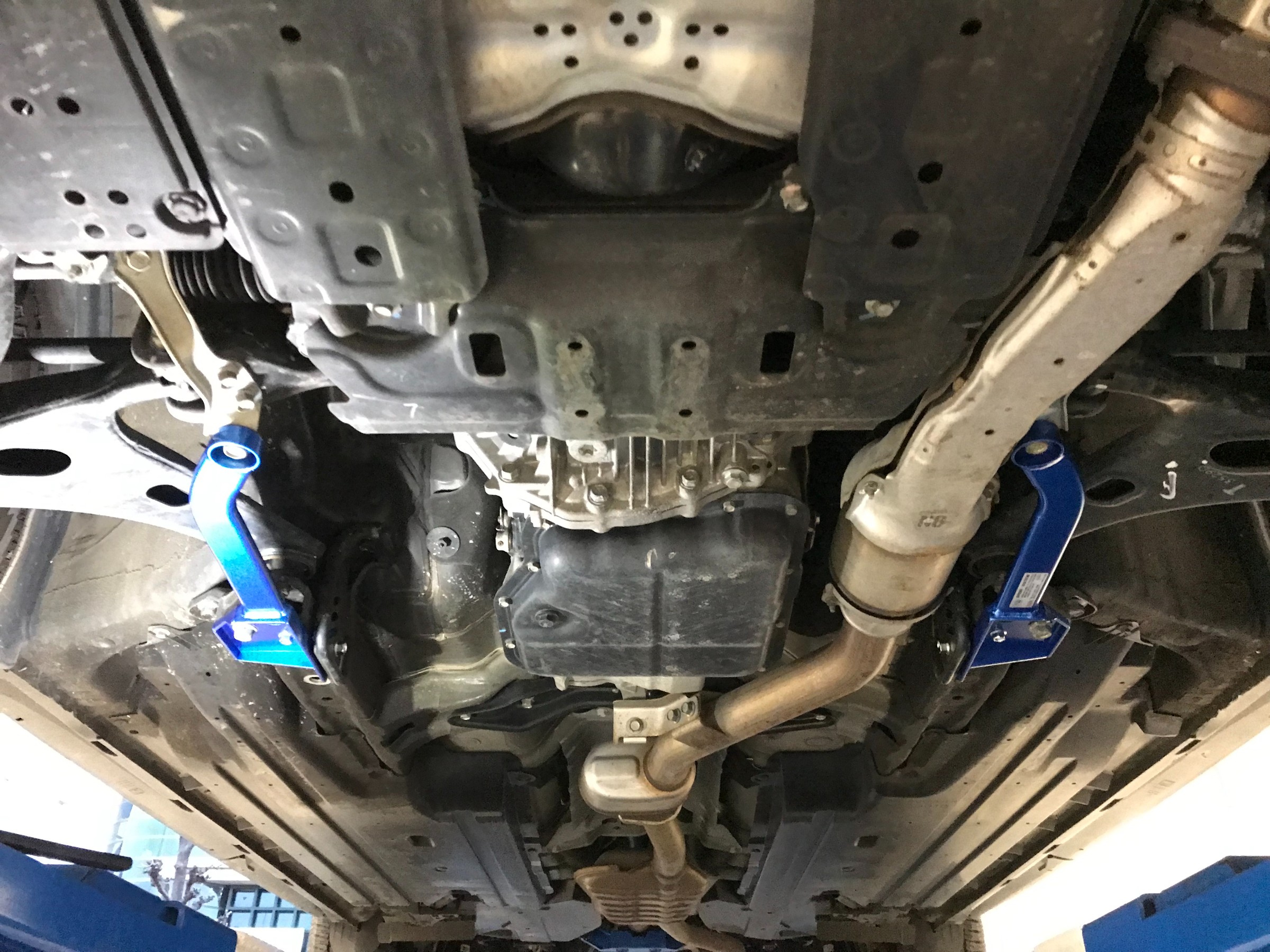 フォレスターSJG…CUSCO製パワーブレース装着。 | 取り付け事例